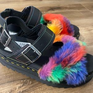 Dr. Martens Voss ii Fluffy